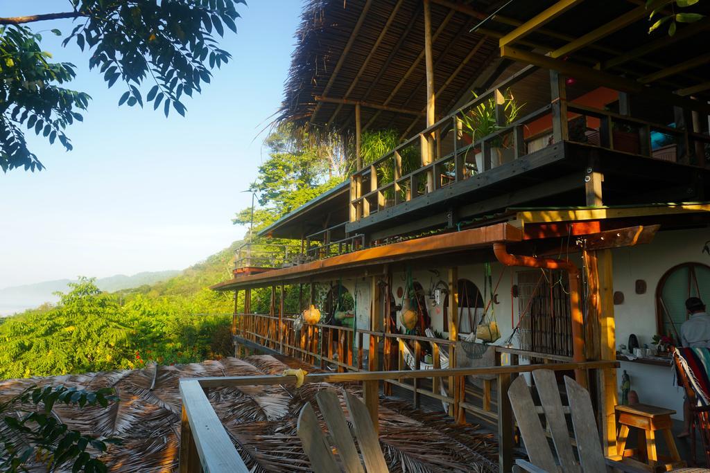 כראתה Lookout Inn Beach Rain-Forest Eco Lodge מראה חיצוני תמונה